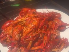 -涨巢·潮玩水疗局