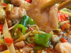 -自贡盐帮菜·玩辣餐厅(樱花园西街店)