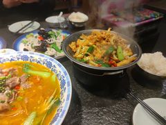 -靠山屯东北农家菜(八龙桥雅苑店)