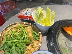 -生活如沸·顺德水牛奶火锅(大学路店)