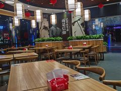 大堂-裕记烧腊连锁餐饮(国商分店)