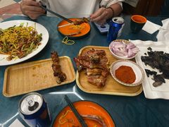 -乡村馕坑肉·烧烤·新疆菜·本地人更爱吃(阿勒泰首店)