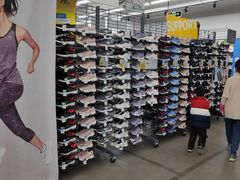 -迪卡侬(观山店)