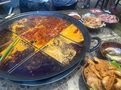-正南齊北重庆老火锅(光华村直营店)
