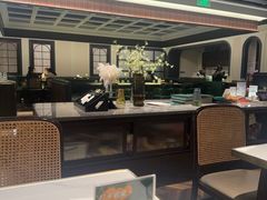 -静香HOUSE·全时段融合餐厅(七星欢乐颂店)