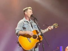 -交通银行前滩31演艺中心