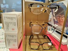 -宝视达眼镜店