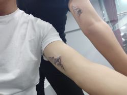 情侣-闺绣刺青纹身店