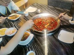 -老船舫·现做活鲜鱼馆(东郊记忆店)