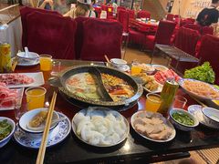-重庆三峡火锅城(梅林店)