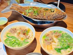 -张老炝方城炝锅烩面(金融岛店)
