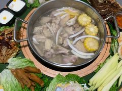 -椰小鸡·琼州糟粕醋·火锅(美兰缤纷城店)