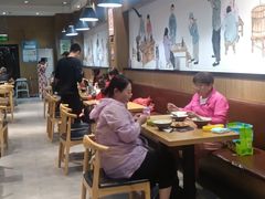 大堂-三好食堂(煎饺·馄饨·肉饼米线·盛世广场店)