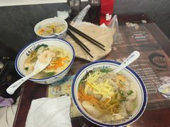 -长人馄饨铺(解放街店)