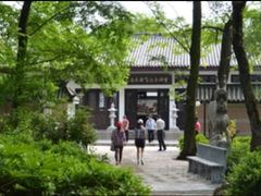 -金孔雀温泉旅游度假村