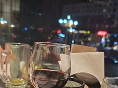 -东方红海鲜百汇(国际大厦店)