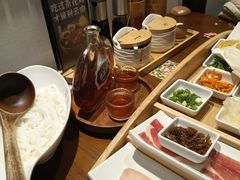 -芸南道·过桥米线(昆明老街旗舰店)