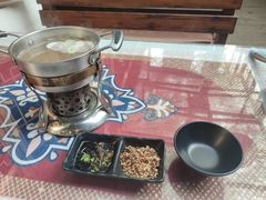 -丽江庭院·云南野生菌·海鲜火锅(鼓楼四合院店)