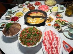 -超级鲜•胡毛肚火锅(扬帆店)