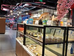 面包甜点陈列柜-盒马鲜生(王府广场店)