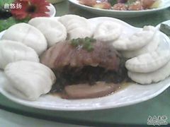 荷叶饼粉蒸肉-止园酒店-中餐厅