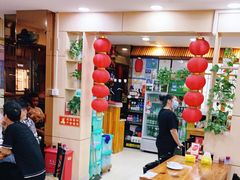 大堂-东北农家院·铁锅炖(莘庄店)
