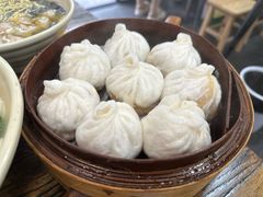 招牌土猪肉小笼包-都谷包子(天一广场店)