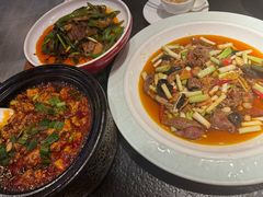 -万重锦·人文川菜馆(骡马市店)