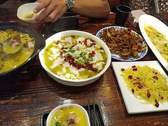 -春天里·老街坊餐厅(港隆广场店)