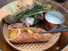 岩盐裹烤带骨羊羔肉-Solo(衡山路店)