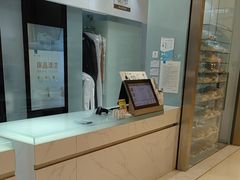 -福奈特洗衣洗鞋(杭州东站万象汇店)
