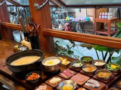 -银米·云南传统过桥米线(双廊黑金冠店)