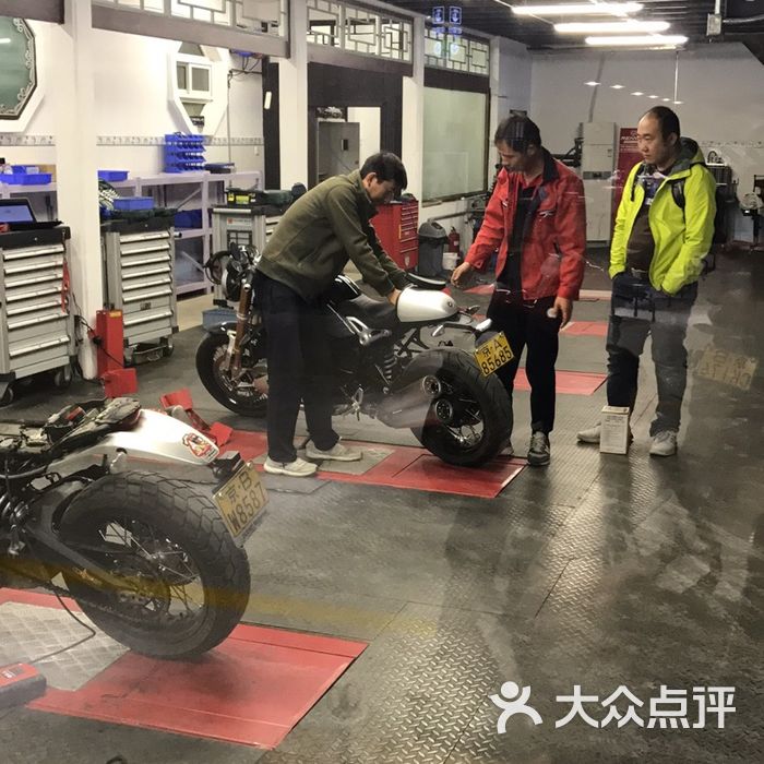 跑跑卡丁车新胶鞋车x怎么样_卡丁车俱乐部_平衡车卡丁车架视频