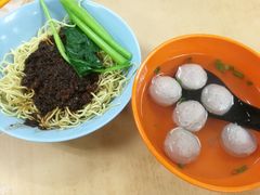 -颂记牛肉粉