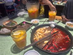 -憨铁匠老火锅(龙岗万科里店)