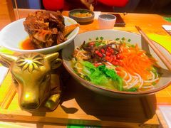 -百春原湖南牛肉粉(百联世纪店)
