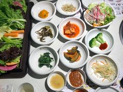 餐前小菜-本家韩国烤肉(青岛万象城店)