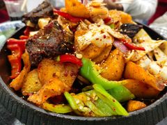 -撒拉人家.酸菜牦牛肉火锅