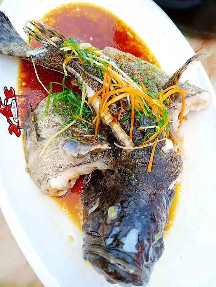 小花龙海鲜连锁(亚龙湾店)-"住亚龙湾迎宾馆过了条马路就到了,店内有