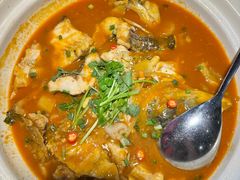 -魏铭鱼头捞饭(晋阳路店)