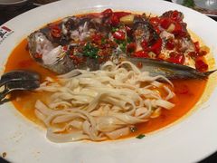 剁椒鱼头-上名堂·鱼头好吃(体育场路店)