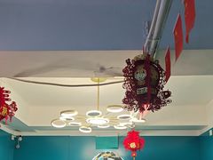 -荒岛实景沉浸密室(江汉路1店)