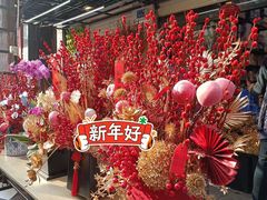-溪岸路花鸟市场