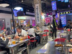 -马路牙子烧烤音乐酒馆(望京店)