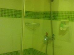 -7天酒店(上海江宁路地铁站玉佛寺店)