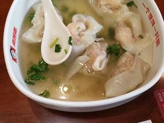 -南城香·饭香串香馄饨香(红军营店)