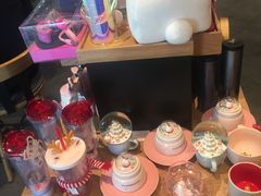 零售区-星巴克(北京环球金融中心店)