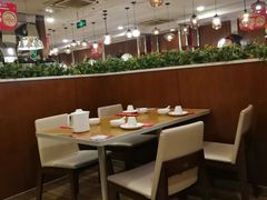 大堂-粤仔湾砂锅粥(滨湖万达店)