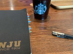 -星巴克臻选(南京艾尚天地店)