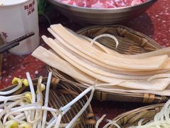 -赵美丽·重庆社区火锅·直营店(火车东站·中豪国际店)
